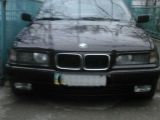 BMW X4 1992 с пробегом 217 тыс.км. 2 л. в Мариуполе на Autos.ua