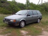 Volkswagen Passat 1989 с пробегом 566 тыс.км. 1.8 л. в Берегово на Autos.ua