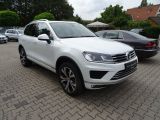 Volkswagen Touareg 3.0 TDI Tiptronic 4Motion (204 л.с.) Business 2017 с пробегом 21 тыс.км.  л. в Киеве на Autos.ua
