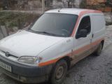 Peugeot Partner 2001 с пробегом 280 тыс.км. 0.002 л. в Ужгороде на Autos.ua