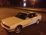 BMW X6 1993 с пробегом 140 тыс.км. 2 л. в Житомире на Autos.ua