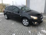 Opel Astra 2012 с пробегом 176 тыс.км. 1.698 л. в Черновцах на Autos.ua