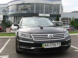 Volkswagen Phaeton 2013 с пробегом 155 тыс.км. 2.967 л. в Ровно на Autos.ua