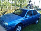 Volkswagen Vento 1993 с пробегом 258 тыс.км. 1.781 л. в Ровно на Autos.ua