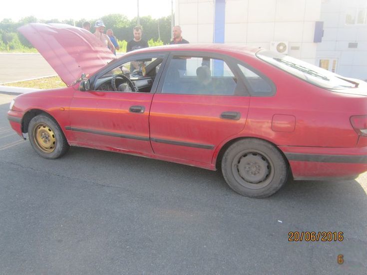 Продам Toyota Carina, 1994