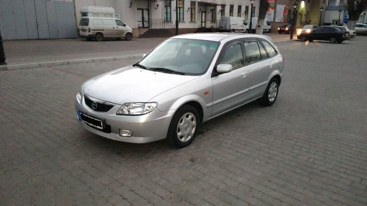 Продам Mazda 323, 2001