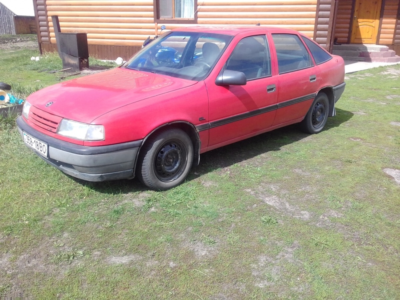 Продам Opel Vectra 1.8 MT (90 л.с.), 1990