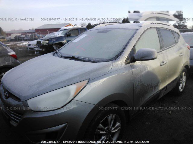 Продам Hyundai Tucson 2.4 AT 2WD (176 л.с.), 2011