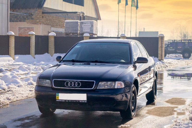 Audi A4 1996 с пробегом 295 тыс.км. 1.781 л. в Ивано-Франковске на Auto24.org – фото 1