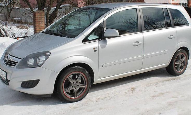 Продам Opel Zafira, 2010