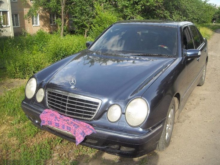 Продам Mercedes-Benz E-Класс, 1998