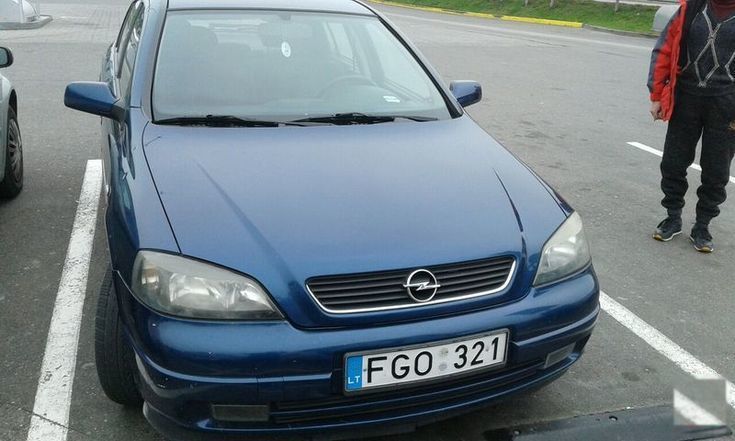 Опель дизель б у. Opel Astra 2004 Diesel. Опель 2004 год дизель. Opel 168 краска.