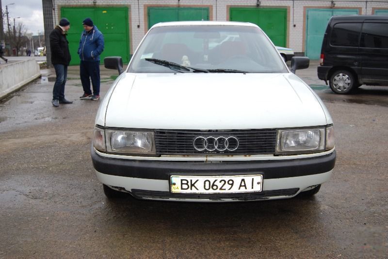 Audi 80 1987 с пробегом 280 тыс.км. 1.595 л. в Хмельницком на Auto24.org – фото 1