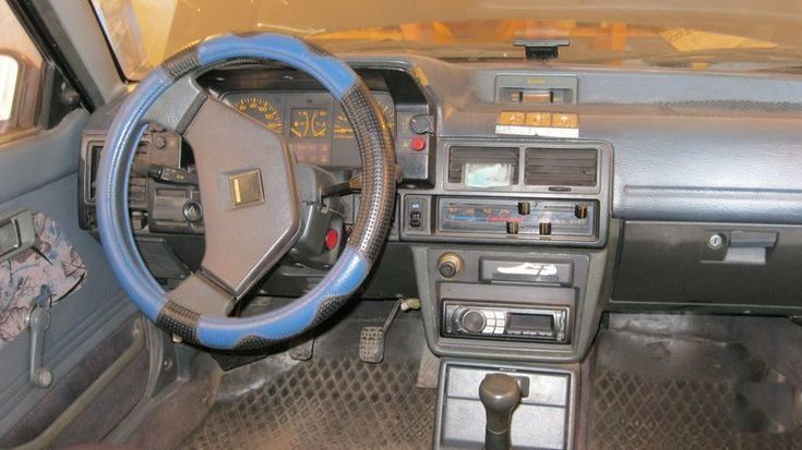 Продам Mazda 323, 1986