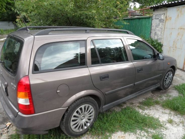 Продажа с пробегом универсал. Opel Astra универсал 1998.