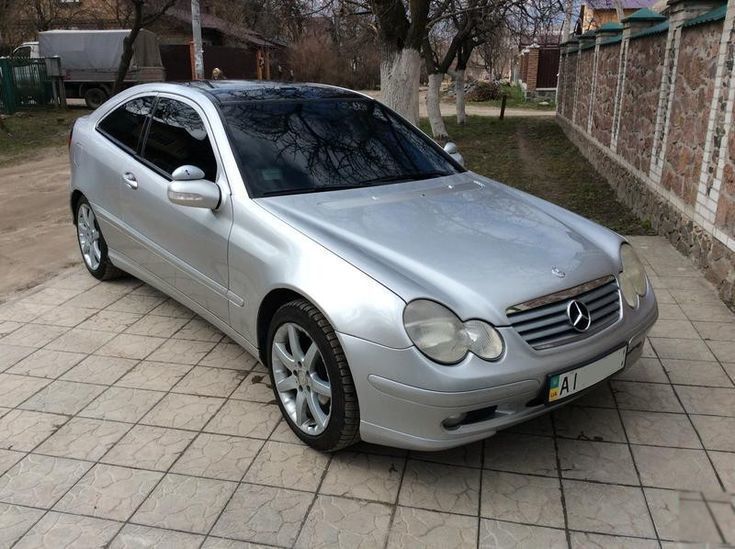 Продам Mercedes-Benz C-Класс, 2003