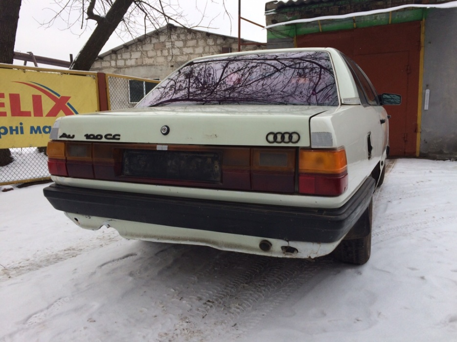 Продам Audi 100, 1982