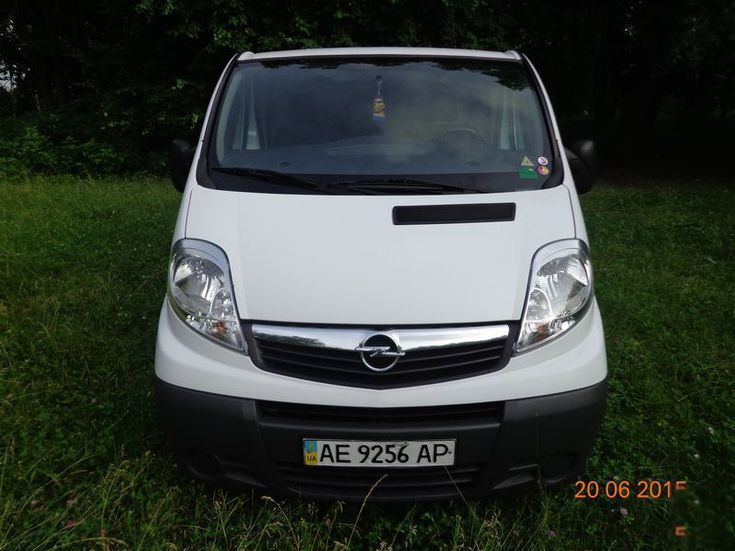 Продам Opel Vivaro, 2012