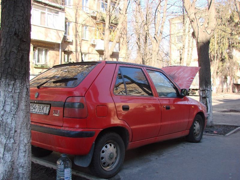 Skoda Felicia 1998 с пробегом 335 тыс.км. 1.598 л. в Киеве на Auto24.org – фото 1
