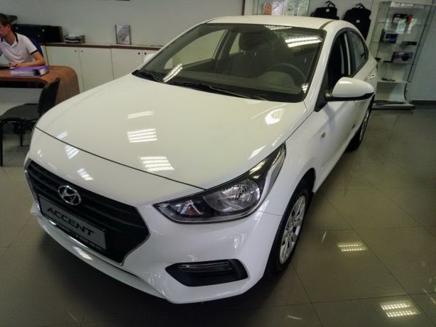 Продам Hyundai Accent, 2015
