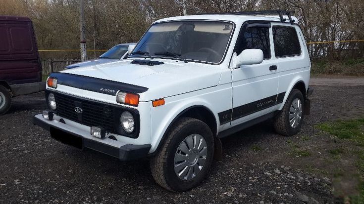 Нива с пробегом самарская область. Авито Дмитровск Орловский авто с пробегом.