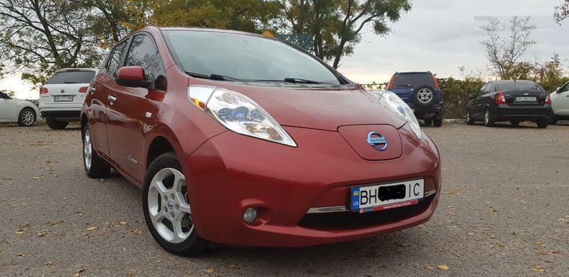 Продам Nissan Leaf 90 kW (110 л.с.), 2013