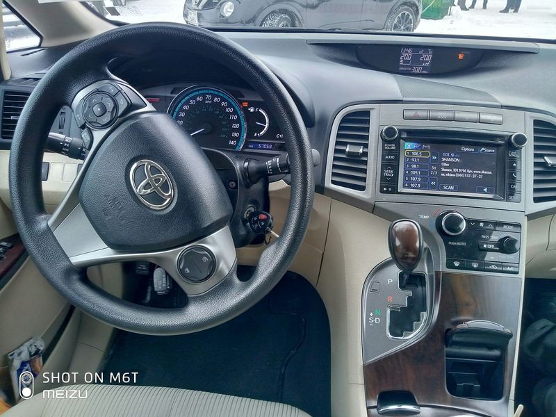 Продам Toyota Venza 2.7 AT AWD (185 л.с.), 2013