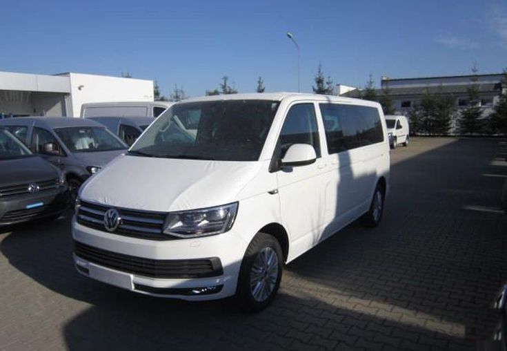 Продам Volkswagen Multivan, 2015
