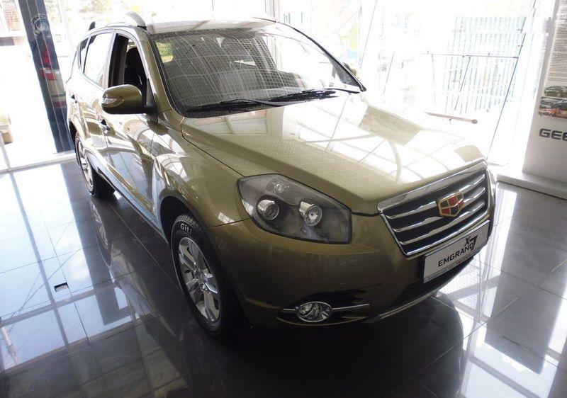 Geely Emgrand зеленый. Джили ЗЕЕКР 001. Китайская машина за 1200000 Люкс. Джили Эмгранд х7 отзывы владельцев.