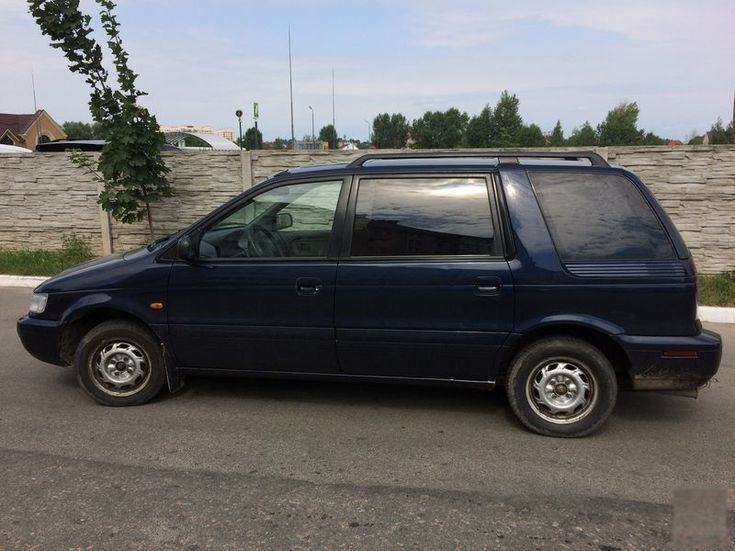 Продам Mitsubishi Space Wagon, 1996