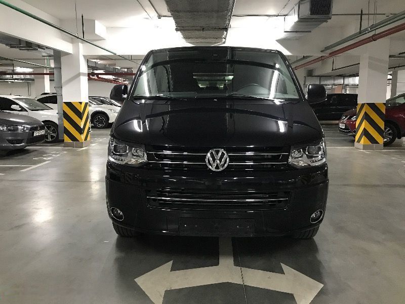Продам Volkswagen Multivan, 2013