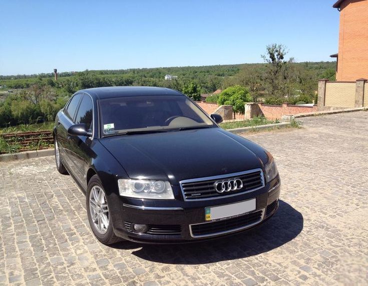 Продам Audi A8, 2003