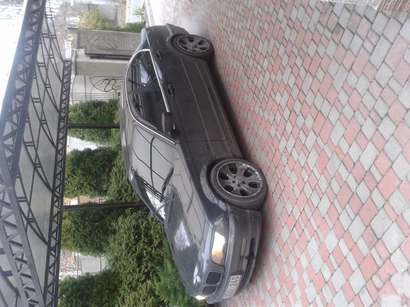 BMW 330 2001 с пробегом 264 тыс.км. 3 л. в Одессе на Auto24.org – фото 1