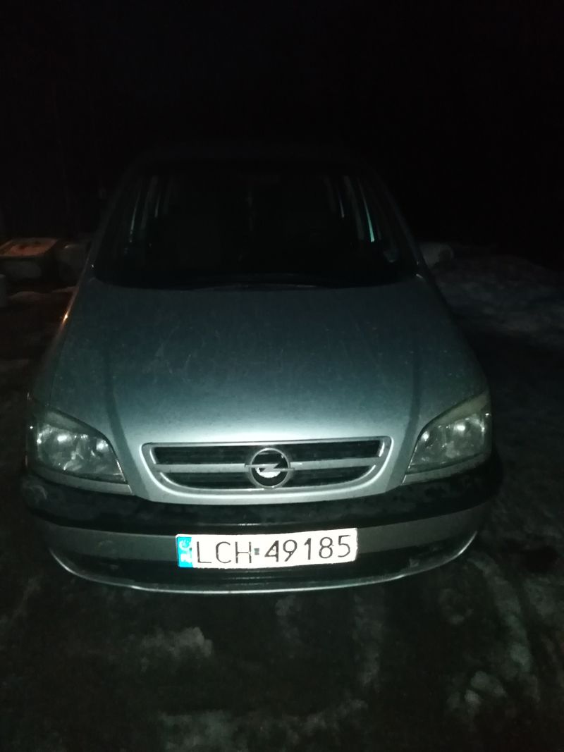 Продам Opel Zafira 2.0 DTI MT (85 л.с.), 2003