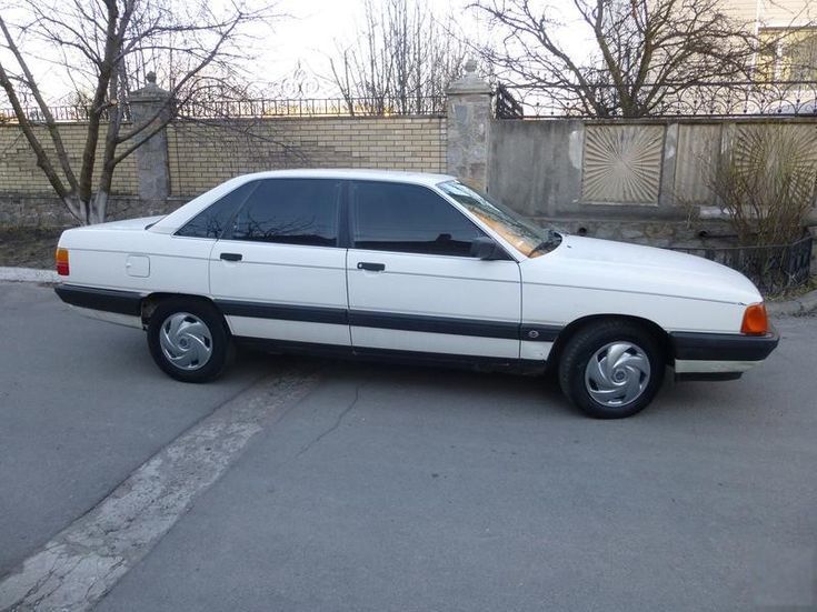 Продам Audi 100, 1989
