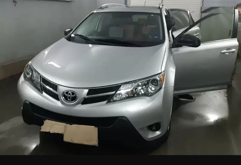 Продам Toyota RAV4 2.5 AT (180 л.с.) Комфорт Плюс, 2014