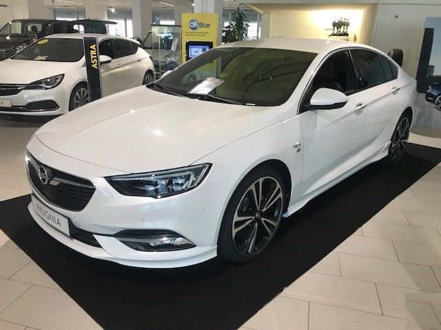 Продам Opel Vivaro, 2015