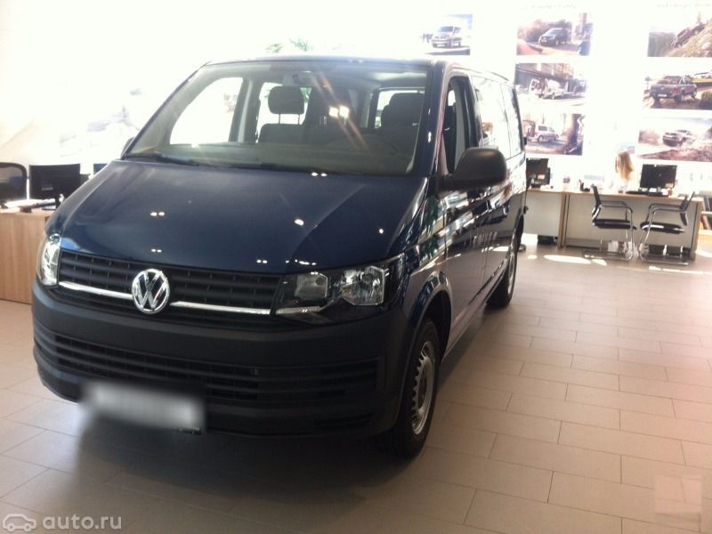 Продам Volkswagen Transporter Kombi 2.0 TDI L2H3 МТ (150 л.с.), 2015