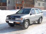Nissan Pathfinder 2002 с пробегом 212 тыс.км. 3.498 л. в Киеве на Autos.ua