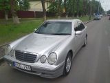 Mercedes-Benz E-Класс 320 4MATIC 5G-Tronic (224 л.с.) 1999 с пробегом 272 тыс.км.  л. в Киеве на Autos.ua