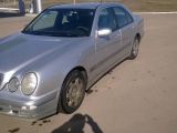 Mercedes-Benz E-Класс 2001 с пробегом 200 тыс.км. 1.998 л. в Сумах на Autos.ua