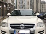 Volkswagen Touareg 2009 с пробегом 194 тыс.км. 2.967 л. в Киеве на Autos.ua