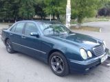 Mercedes-Benz E-Класс 2002 с пробегом 348 тыс.км. 2.6 л. в Киеве на Autos.ua