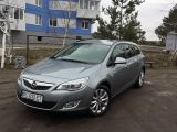 Opel astra j 2012 з пробігом 246 тис.км. 1.7 л. в Львове на Autos.ua
