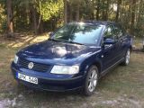 Volkswagen Passat 1.6 MT (101 л.с.) 1997 с пробегом 240 тыс.км.  л. в Ровно на Autos.ua