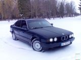 BMW 5 серия 1990 с пробегом 293 тыс.км. 2 л. в Ровно на Autos.ua