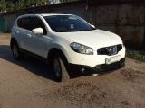 Nissan Qashqai 2013 с пробегом 75 тыс.км. 1.598 л. в Харькове на Autos.ua