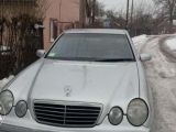 Mercedes-Benz E-Класс 2001 з пробігом 260 тис.км. 1.998 л. в Киеве на Autos.ua
