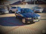 BMW 3 серия 1994 з пробігом 300 тис.км. 1.8 л. в Харькове на Autos.ua