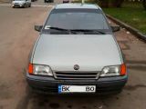 Opel Kadett 1991 с пробегом 300 тыс.км. 1.4 л. в Житомире на Autos.ua